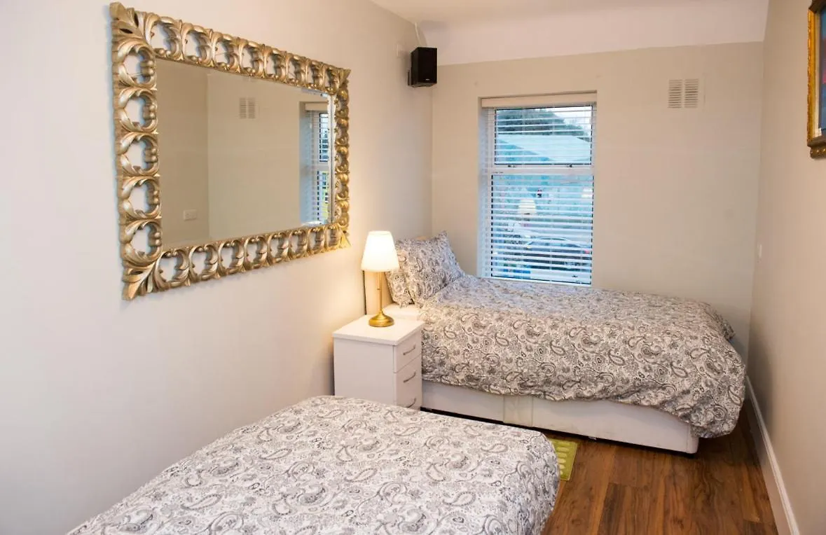 Coastal Suite Dublin 0*,